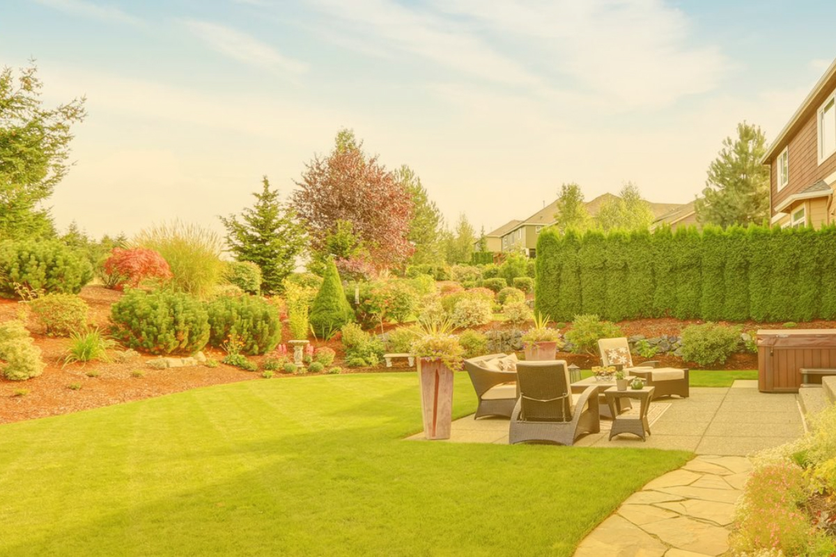 Best Time for Lawn Aeration in Edgartown to Keep Lawns Lush